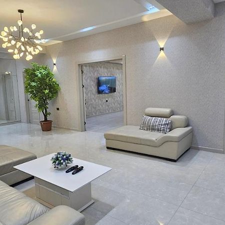 Vip Loft Apartment Баку Екстериор снимка