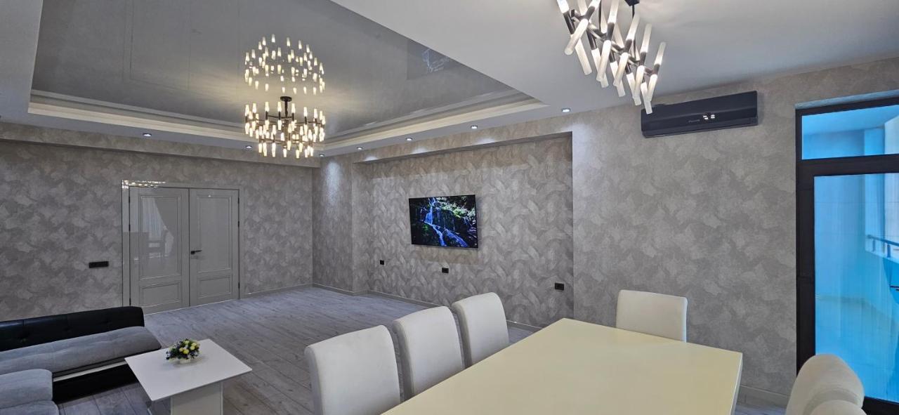 Vip Loft Apartment Баку Екстериор снимка