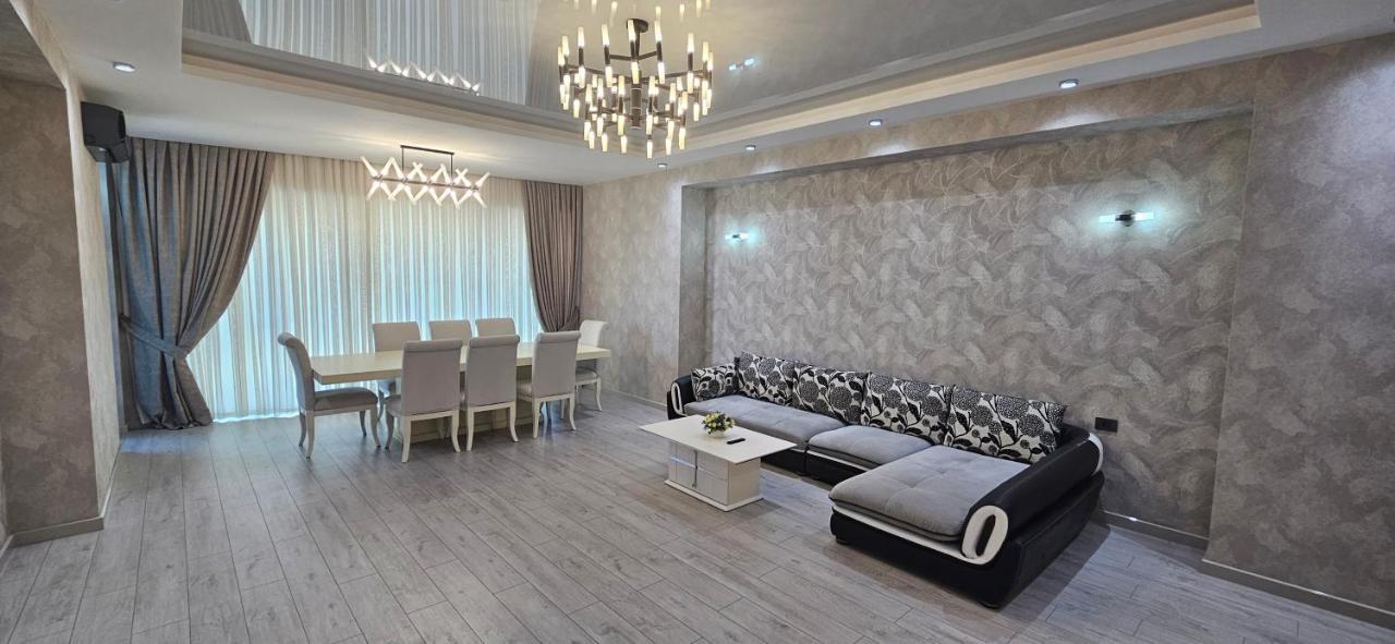 Vip Loft Apartment Баку Екстериор снимка