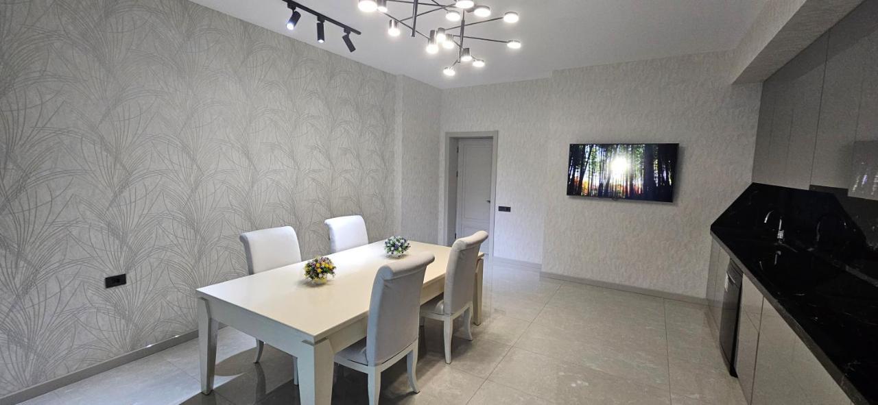 Vip Loft Apartment Баку Екстериор снимка